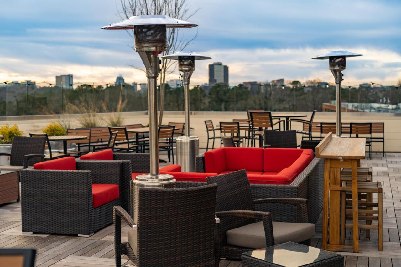 Courtyard By Marriott Atlanta Dunwoody Exterior foto