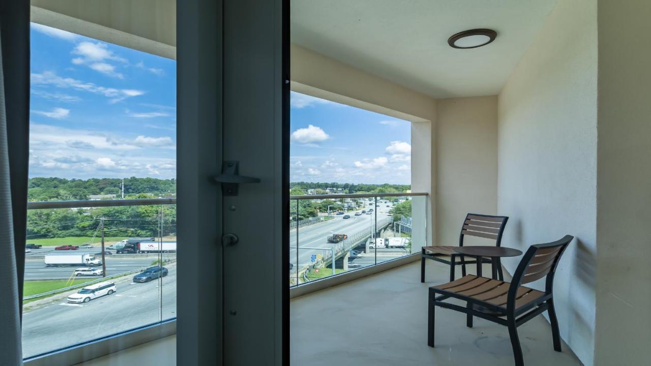 Courtyard By Marriott Atlanta Dunwoody Exterior foto
