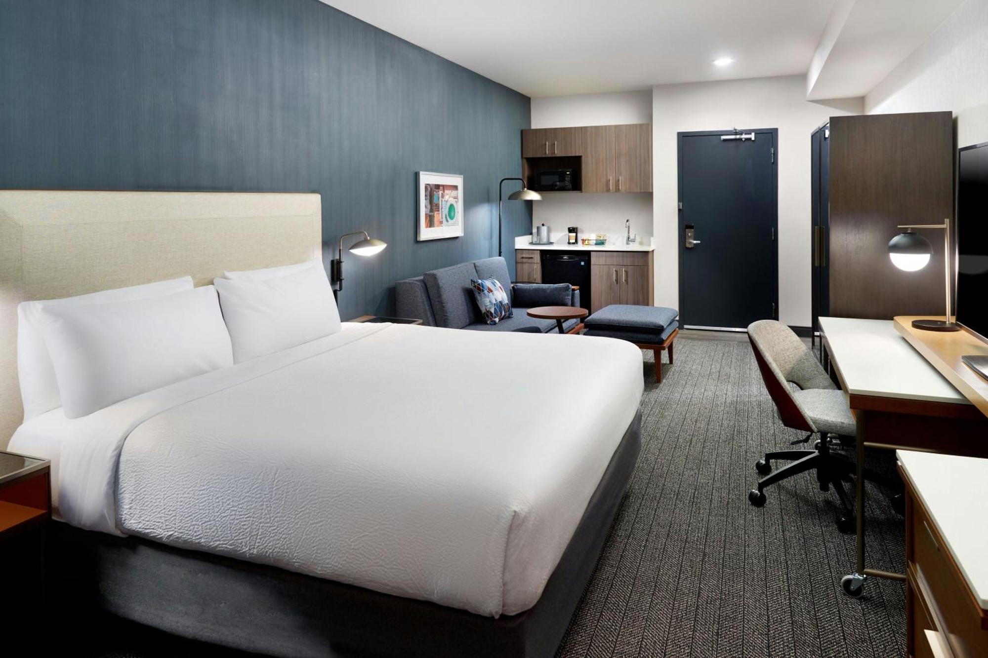 Courtyard By Marriott Atlanta Dunwoody Exterior foto